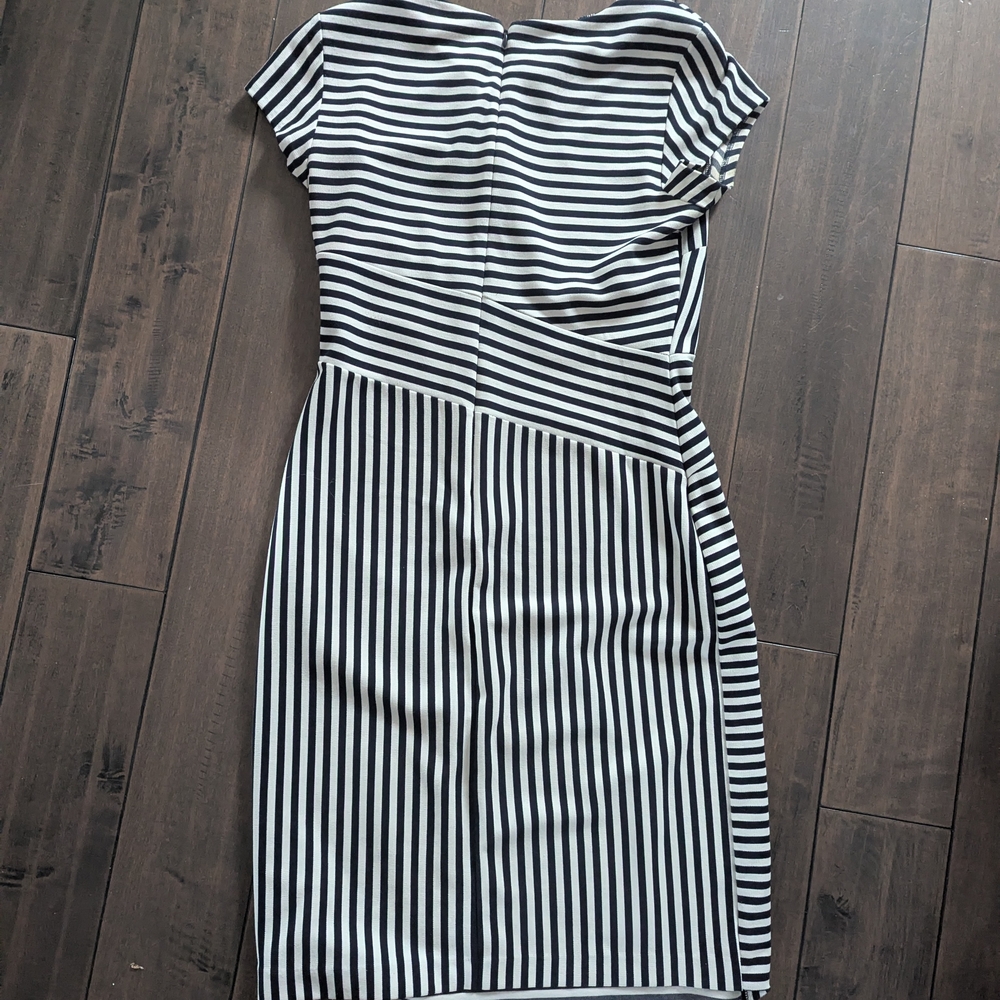 Banana Republic Black and White Sheath Midi Dress - Picture 2 of 4